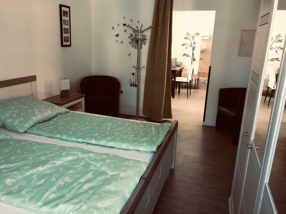 City Apartments Ebern Bagian luar foto
